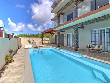 3 Bedroom Apartment