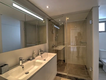 Appartement de 4 Chambres