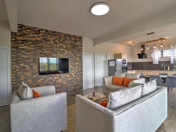 3 Bedroom Apartment
