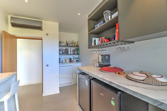 Somptueuse villa de 4 chambres avec vue plongeante sur nature et rivière 