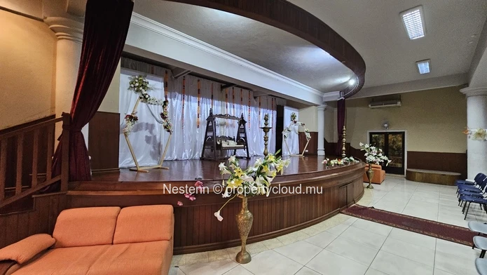 430m² party room 