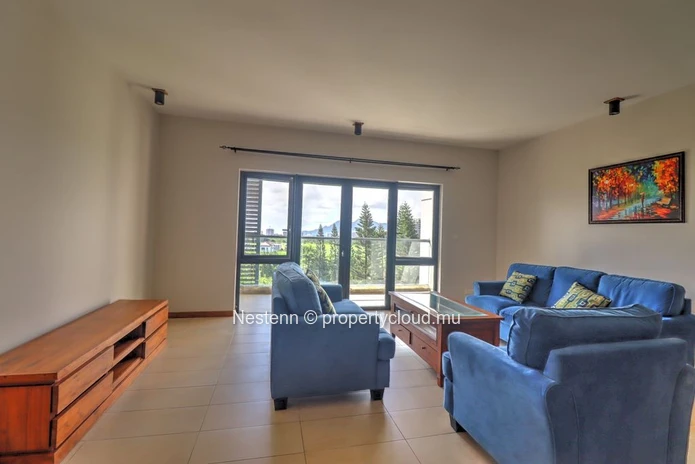 Élégant appartement meublé de 3 chambres avec vue imprenable 