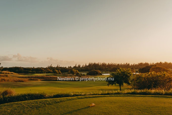 Terrain avec vue mer de 1528 m² au sein d'un domaine d'exception