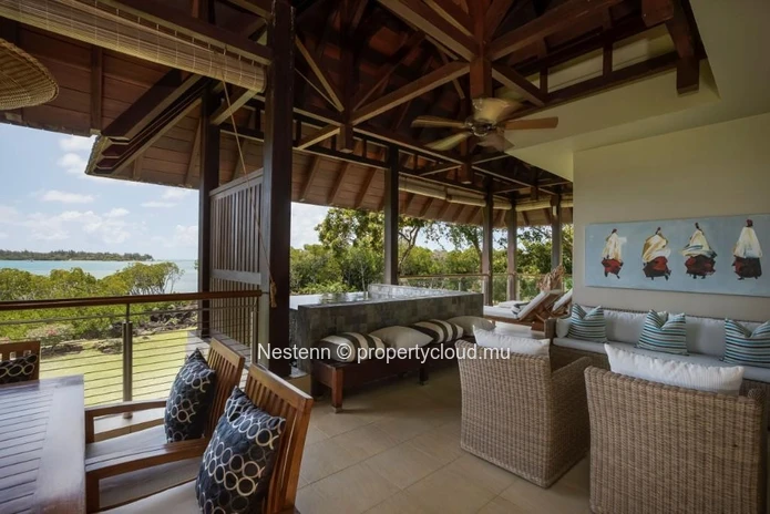 Unique appartement de 3 chambres vue mer