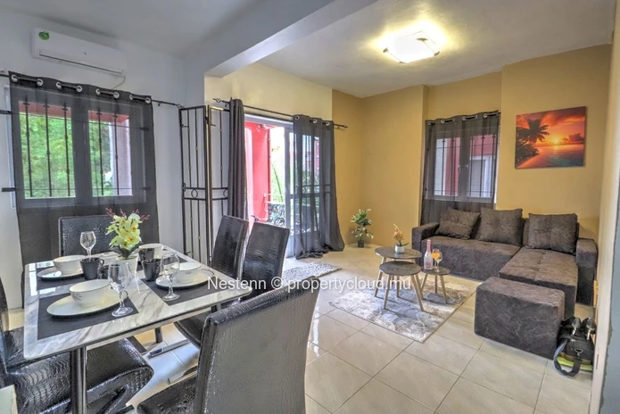 Two-bedroom apartment a few minutes from the beach