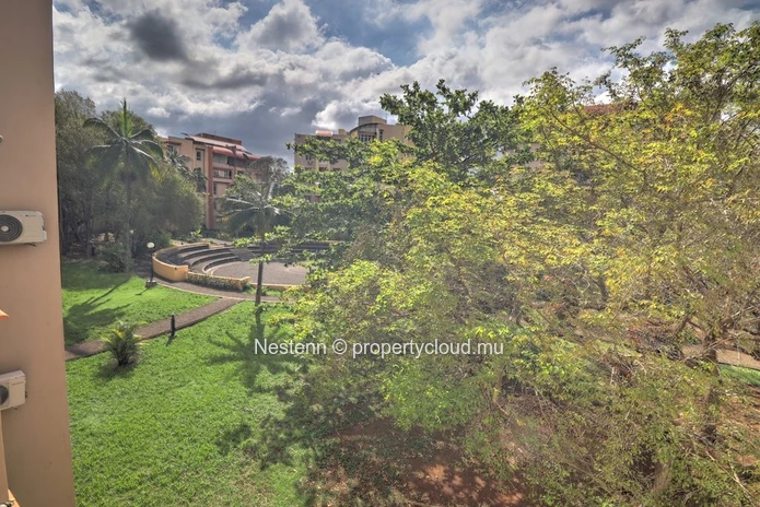 Well-Located 3-Bedroom apartment with parking 