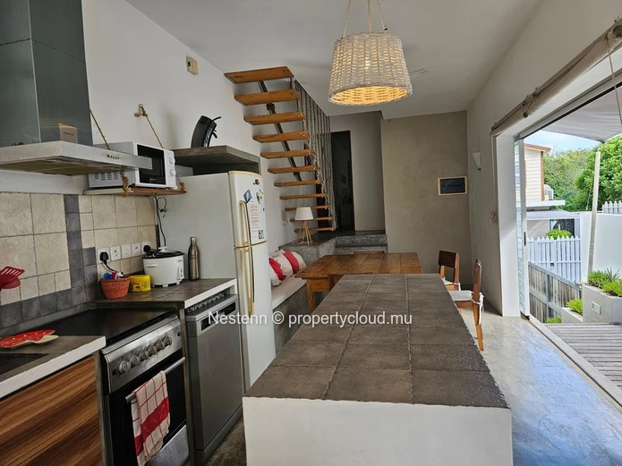 Duplex sécurisé de 3 chambres à louer, a quelques pas de la plage de Pointe d'Esny
