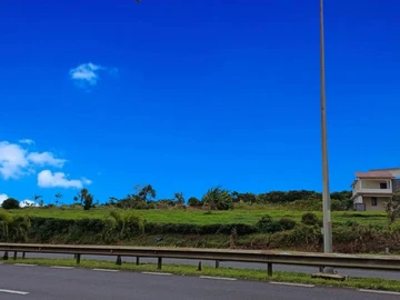 Commercial Land