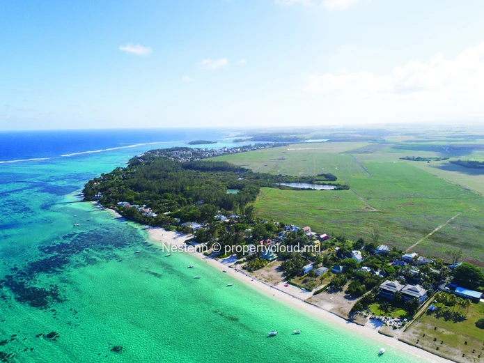 Villa de 3 chambres dans un domaine résidentiel avec golf et accès mer