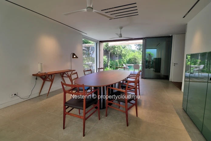 Exquisite villa on Anahita's Golf Estate: A fusion of luxury and natural elegance