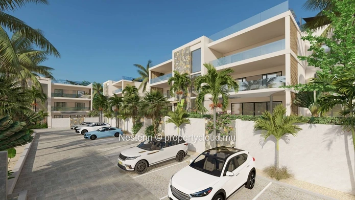 Apartment with private pool and garden offering an exclusive tropical lifestyle