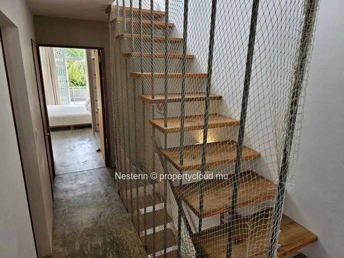 Duplex sécurisé de 3 chambres à louer, a quelques pas de la plage de Pointe d'Esny