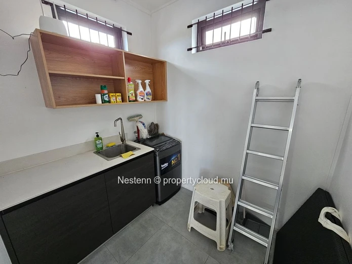 Maison neuve dans un lotissement résidentiel calme 