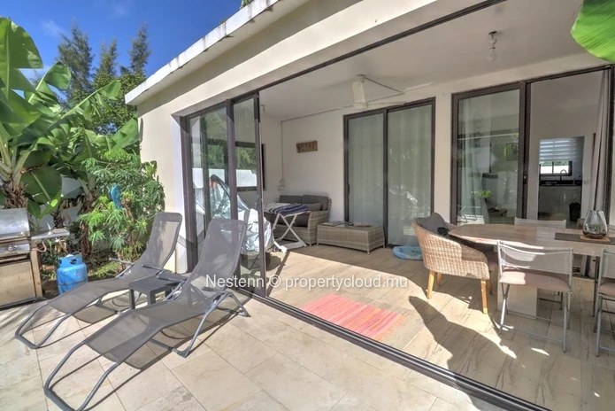 Charmante villa tropicale de 2 chambres avec piscine et jardin privés