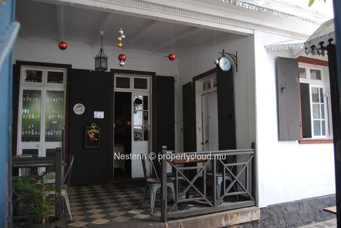 Restaurant colonial et historique 