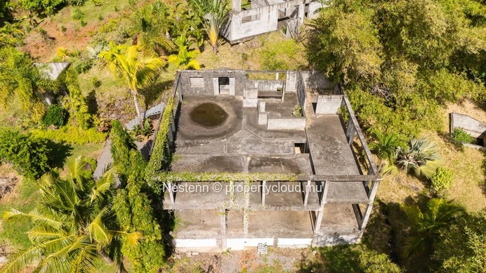 Domaine avec vue sur mer comprenant 17 chalets dans un cadre tropical luxuriant