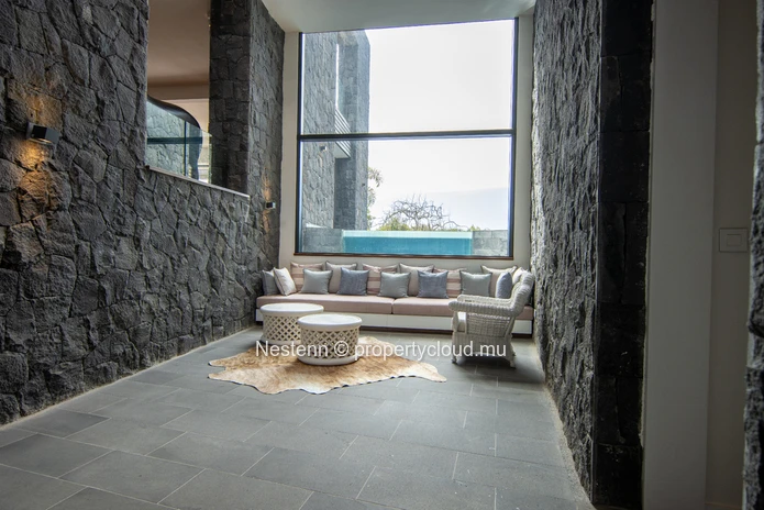 Villa triplex moderne avec 4 chambres