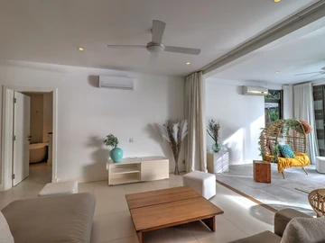 4 Bedroom Apartment