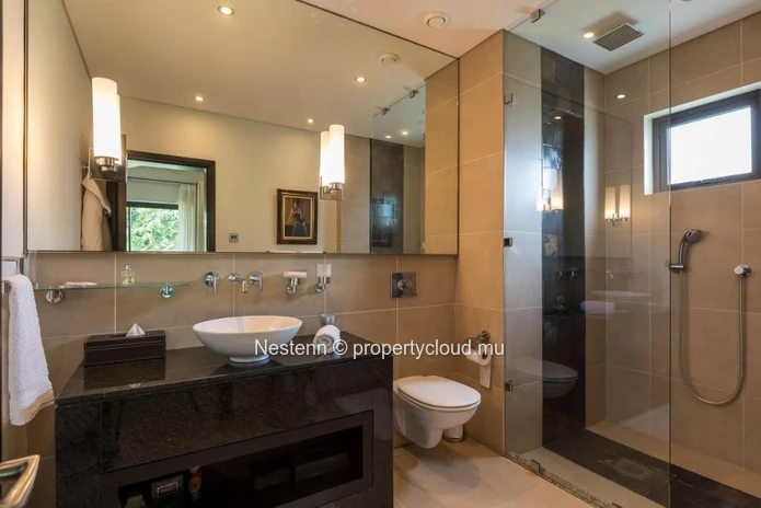 Unique appartement de 3 chambres vue mer