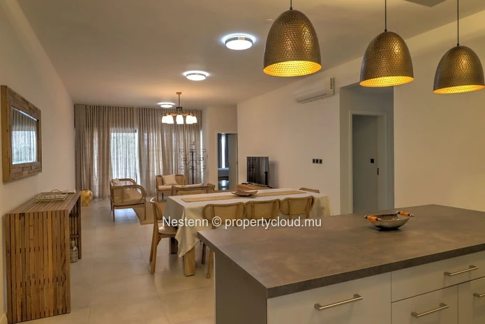 Appartement meublé de 3 chambres en résidence sécurisée 