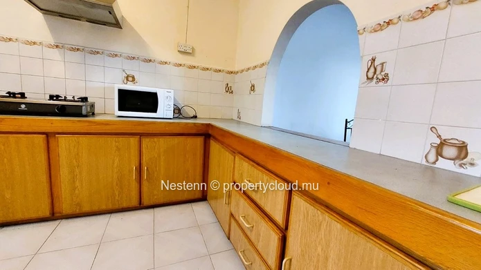 Spacious traditional apartment with 2 bedrooms