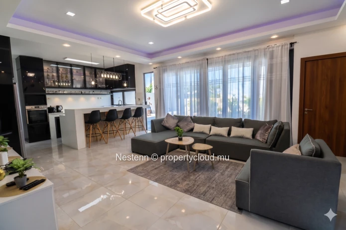 Modern Duplex Villa in Cap Malheureux with 5 bedrooms, private pool, American kitchen, and fully furnished, ideal for...