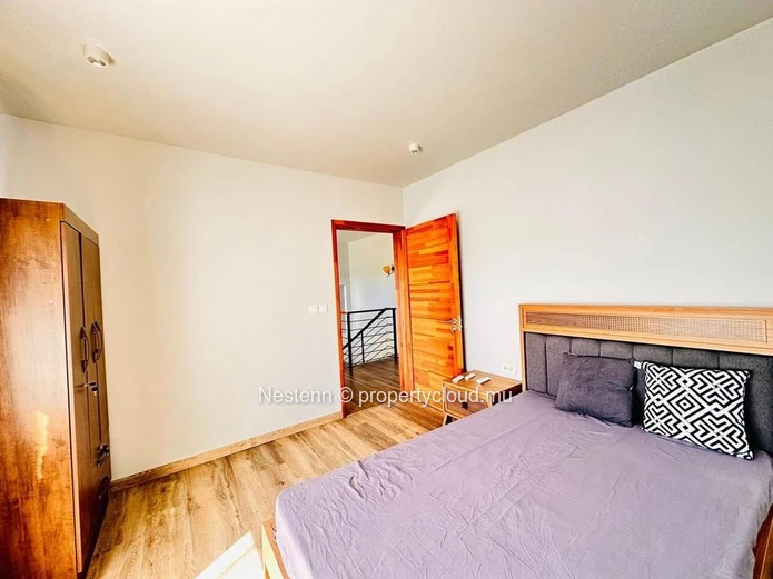 Villa duplex moderne de 4 chambres 