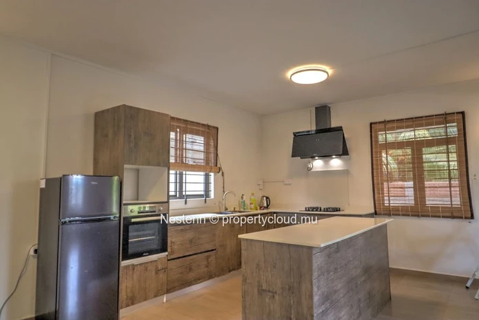 Maison de 4 chambres avec piscine privée - à 5 minutes à pied de la plage