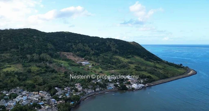 5-arpent land with full ownership.