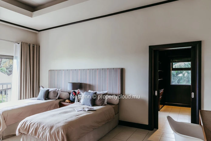 Fabuleuse villa coloniale de 6 chambres avec piscine privée dans un luxueux domaine de golf 