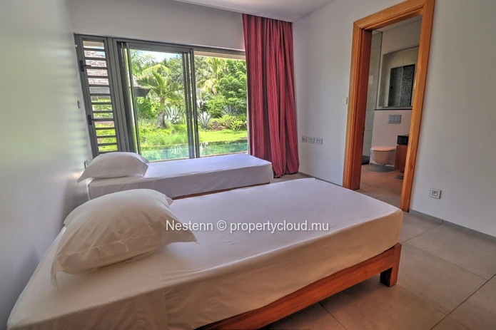 Superbe villa de 4 chambres avec un jardin tropical 