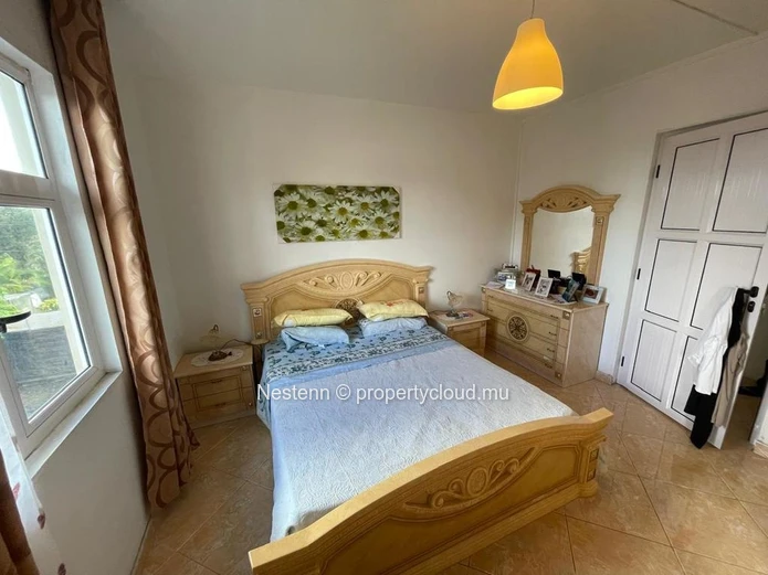 Charmante Résidence : 110m² construite sur 206m² terrain