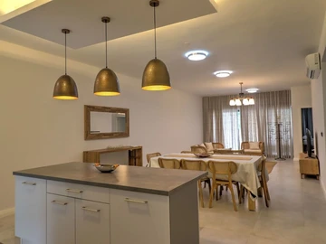 3 Bedroom Apartment
