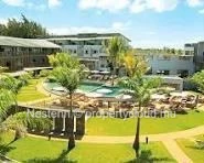 Duplex en residence avec piscine et plage a pied