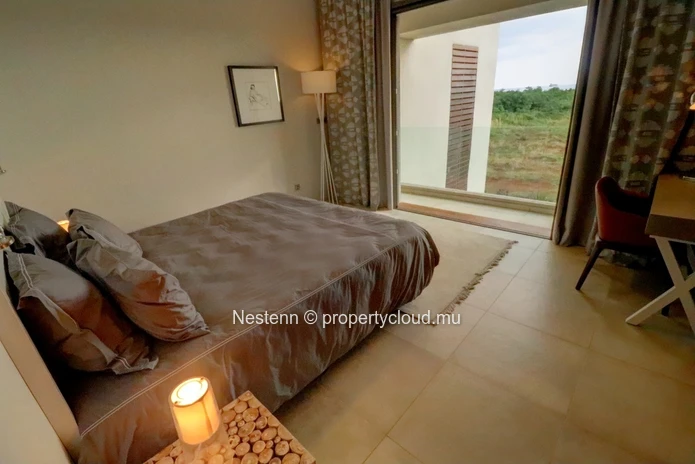 Luxury apartment with sea view - 3 bedrooms, top floor 