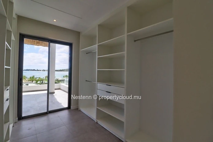 Penthouse de 4 chambres avec vue mer et montagne 
