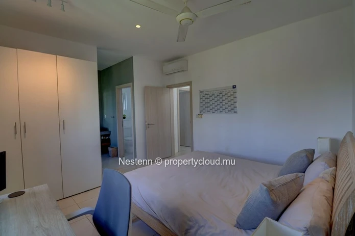 Townhouse de 3 Chambres avec piscine