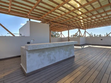4 Bedroom Apartment