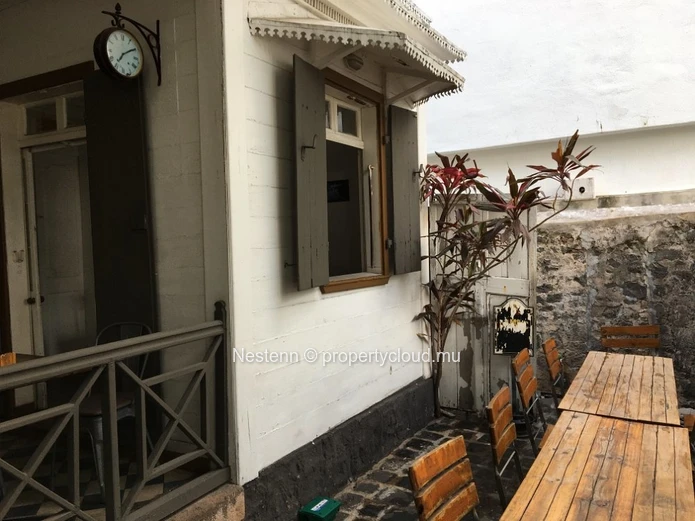 Restaurant colonial et historique 