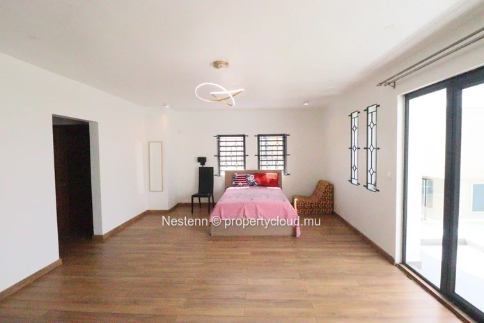 Villa moderne entièrement meublée 