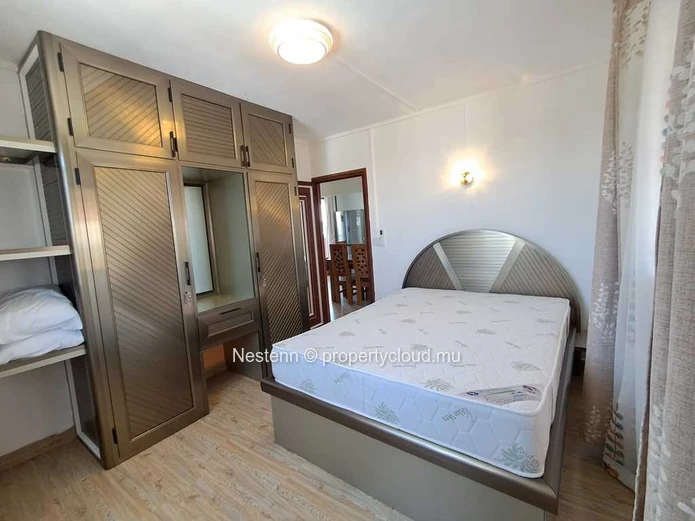 Apartment with shared pool and parking