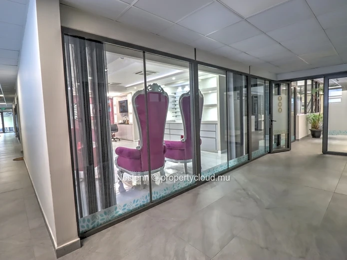 Emplacement commercial de 62m² 