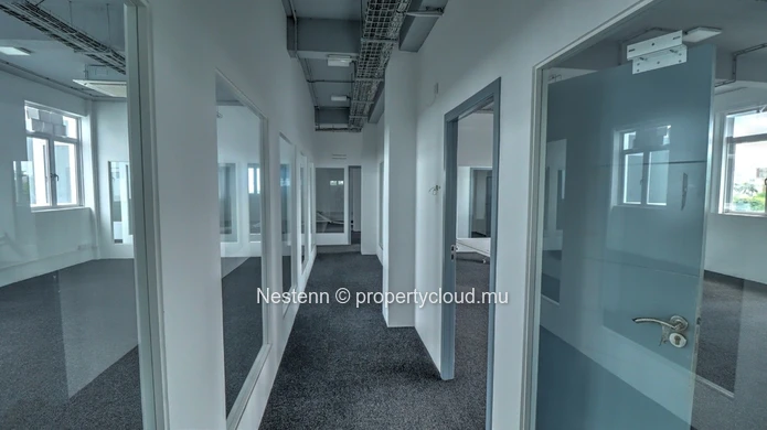 Office of 400m2