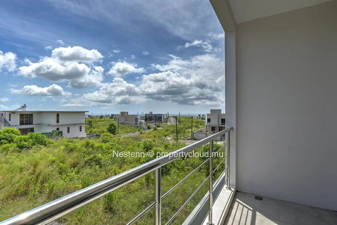 Villa haut de gamme de 4 chambres avec 324 m² sur un terrain de 409 m² 