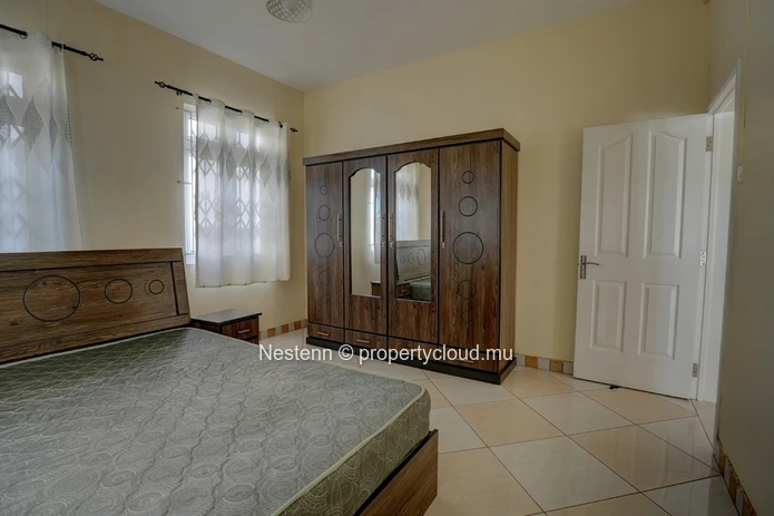 Charming traditional 280 m² house with 4 bedrooms