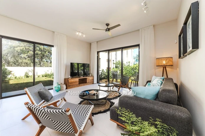 Luxueux penthouse de 3 chambres avec une vue imprenable sur la mer.