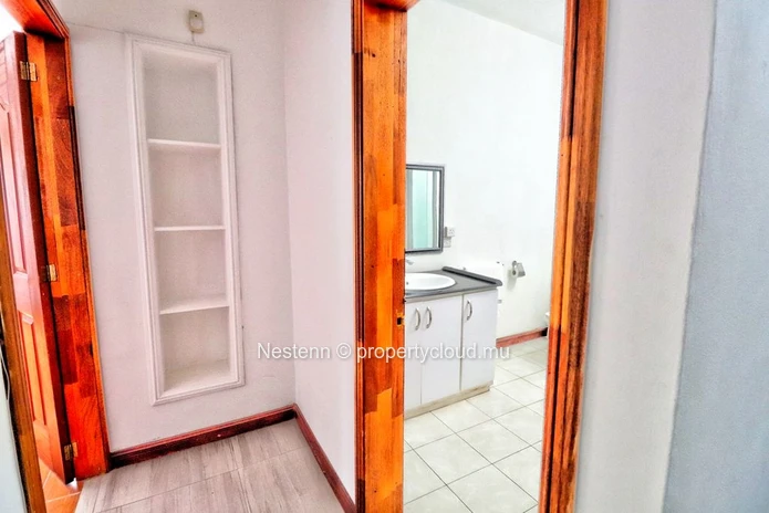 Élégant duplex 3 chambres avec piscine privée 