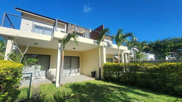 Duplex sécurisé de 3 chambres dans une résidence fermée