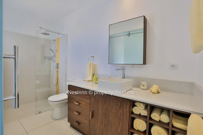 Villa moderne de 4 chambres en résidence sécurisée