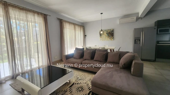 Duplex sécurisé de 3 chambres dans une résidence fermée